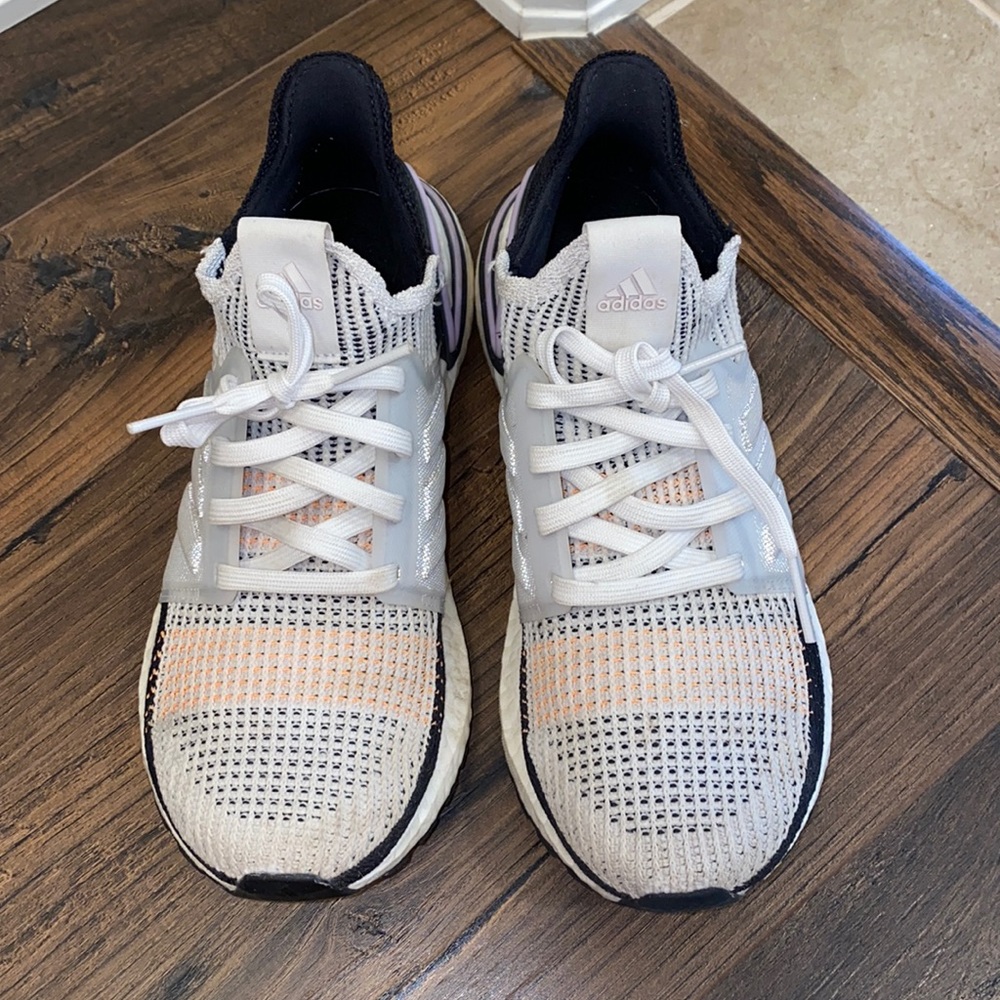 Adidas UltraBoost 2.0